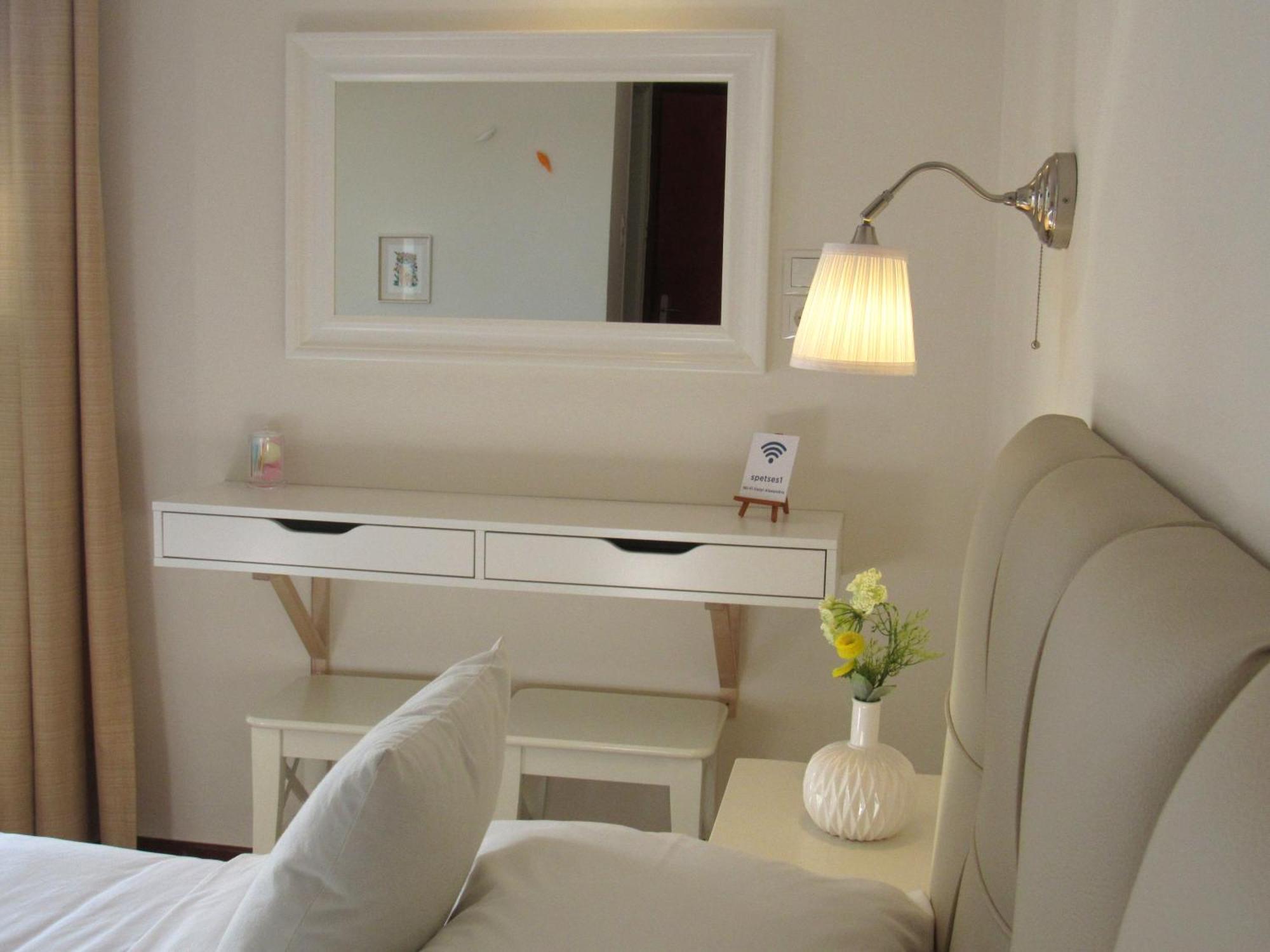 Alexandris Hotel Spetses Town Ruang foto