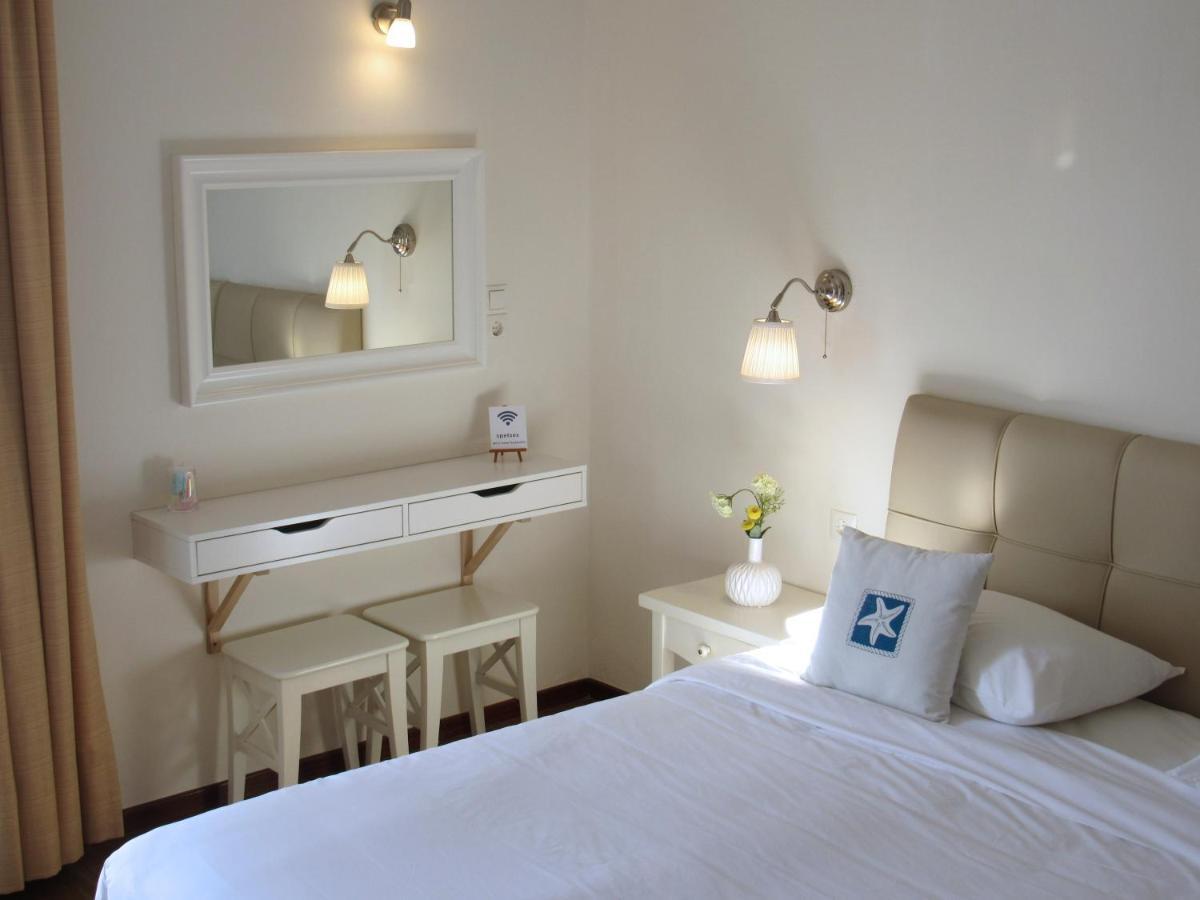 Alexandris Hotel Spetses Town Bagian luar foto